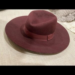 Burgundy wool hat